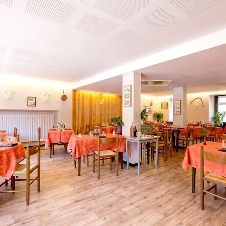 Le Barriol 3* Saint-Julien-Chapteuil