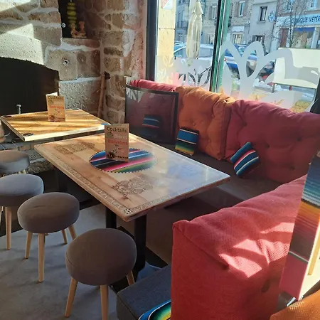 Le Barriol Hotel Saint-Julien-Chapteuil