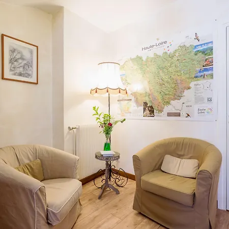 Hotel Le Barriol Saint-Julien-Chapteuil