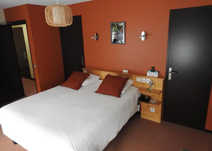 Отель Le Barriol