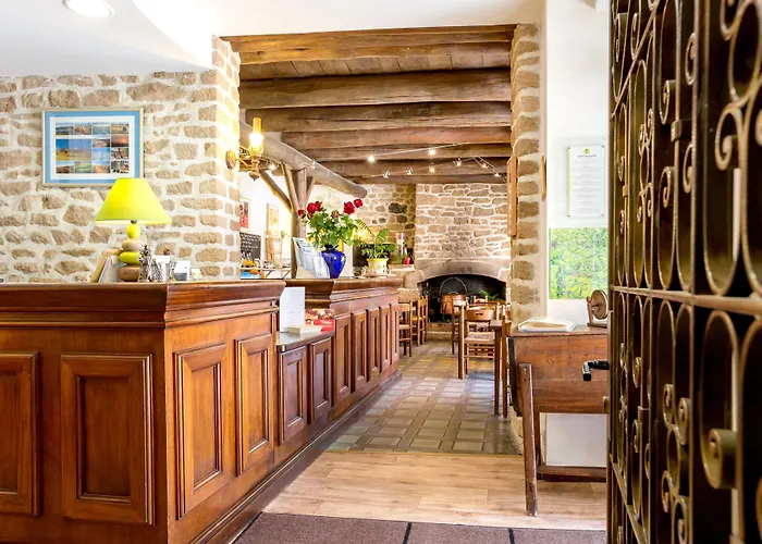 Отель Le Barriol