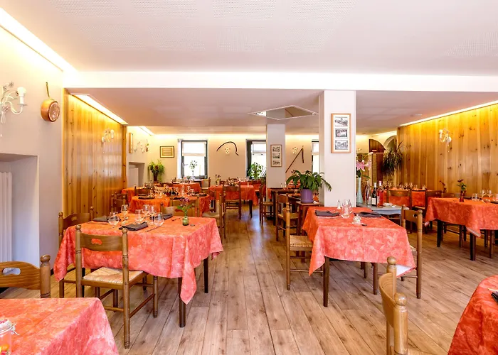 Le Barriol Отель 3*