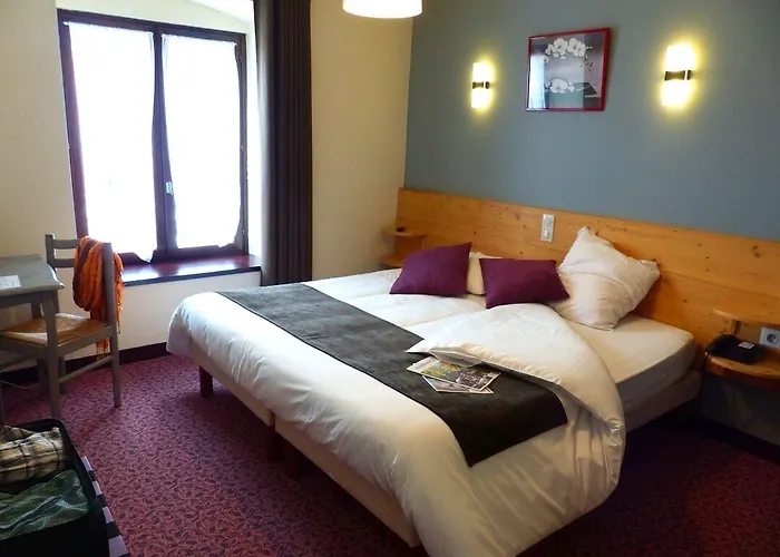 Отель Le Barriol