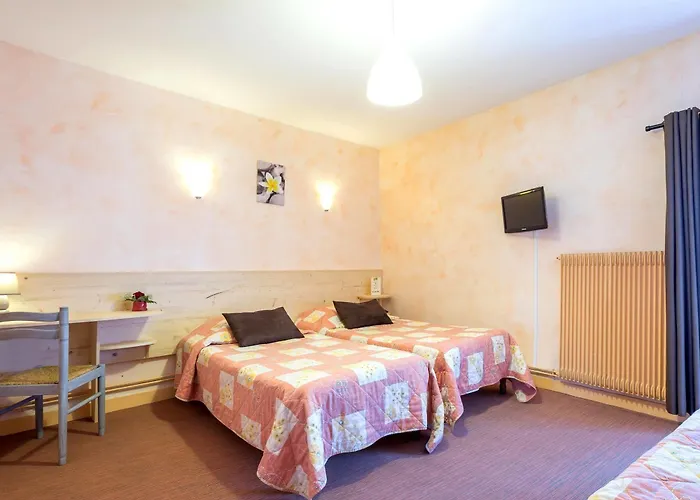 Le Barriol Отель 3*